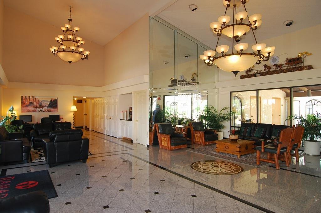 Ramada Tucson East Hotell Eksteriør bilde