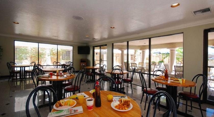 Ramada Tucson East Hotell Eksteriør bilde