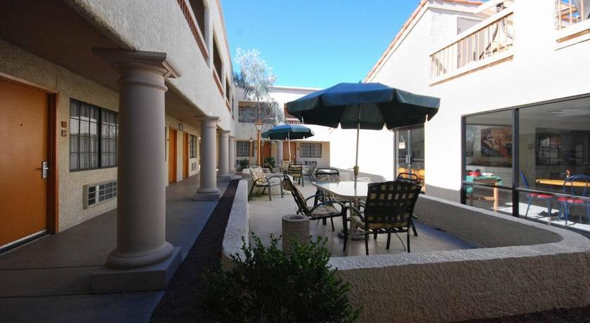 Ramada Tucson East Hotell Eksteriør bilde