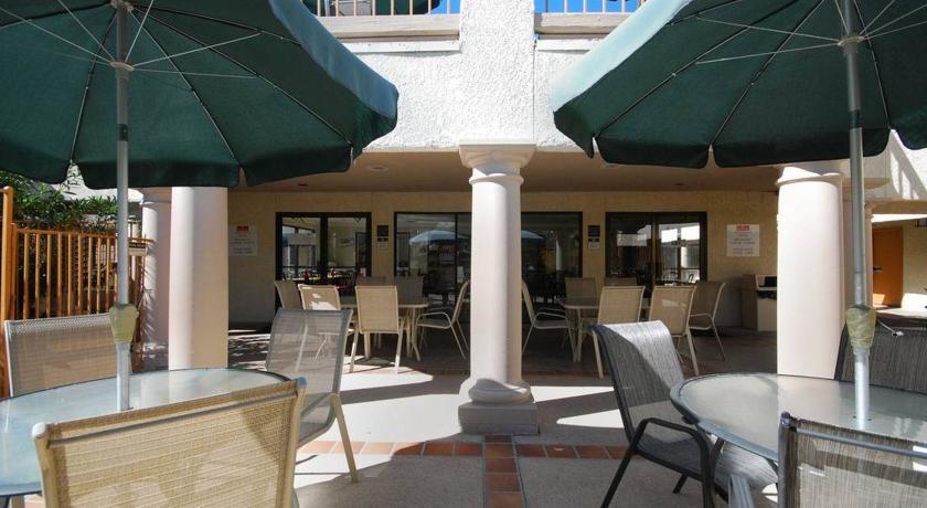 Ramada Tucson East Hotell Eksteriør bilde